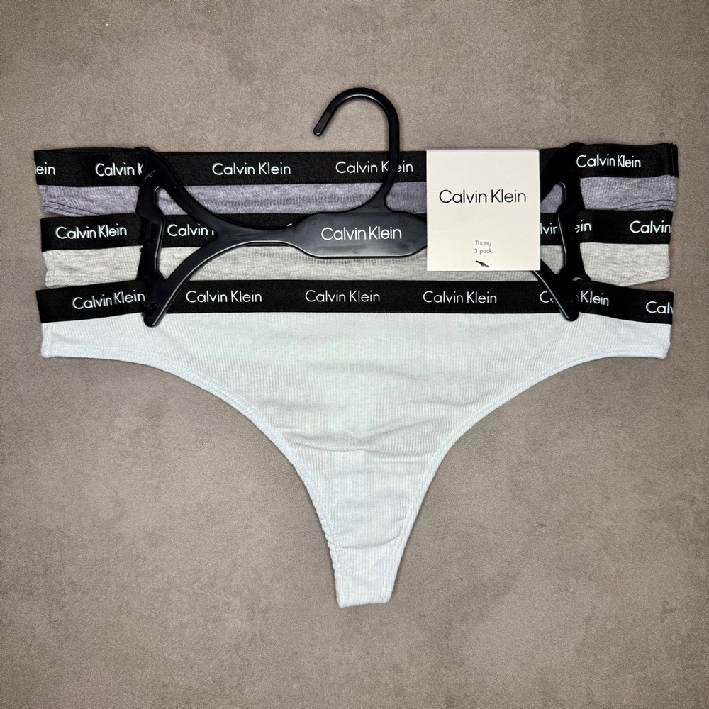 Calvin Klein Monochrome Thong‎ Trio